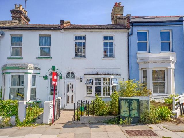 3 bedroom house for sale