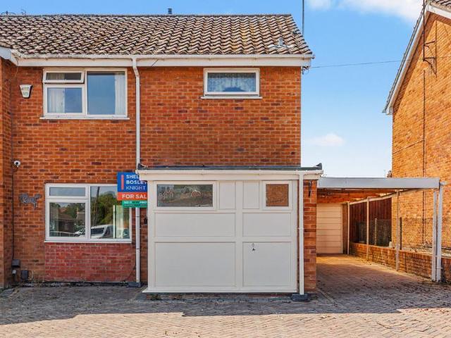 3 bedroom house for sale