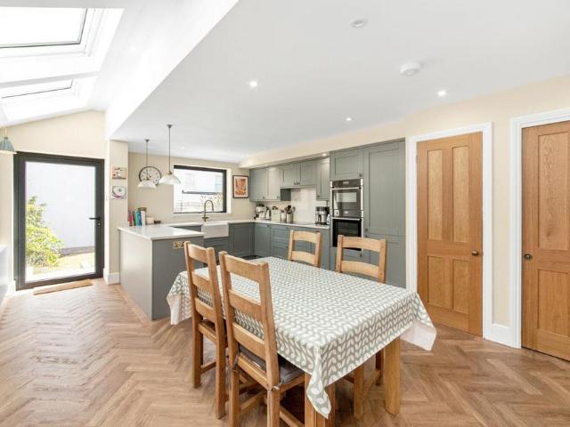 3 bedroom house for sale