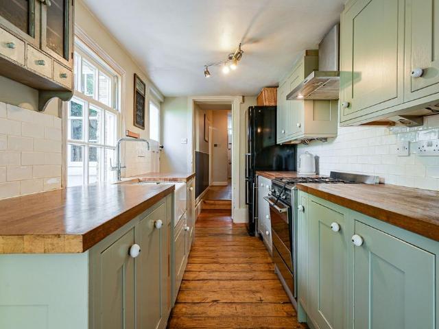 3 bedroom house for sale