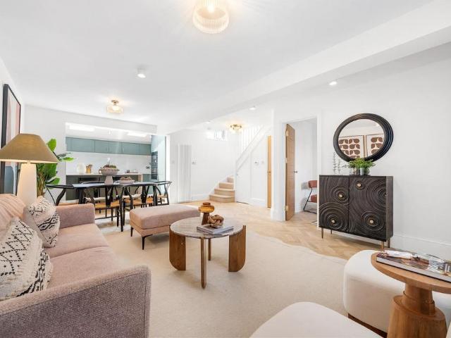 3 bedroom house for sale