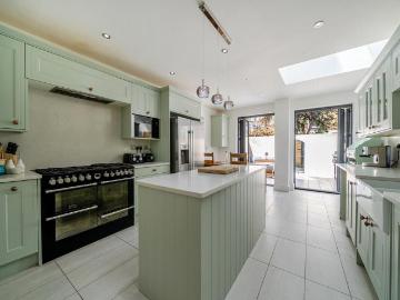 Wendell Park, London, Greater London - Garden