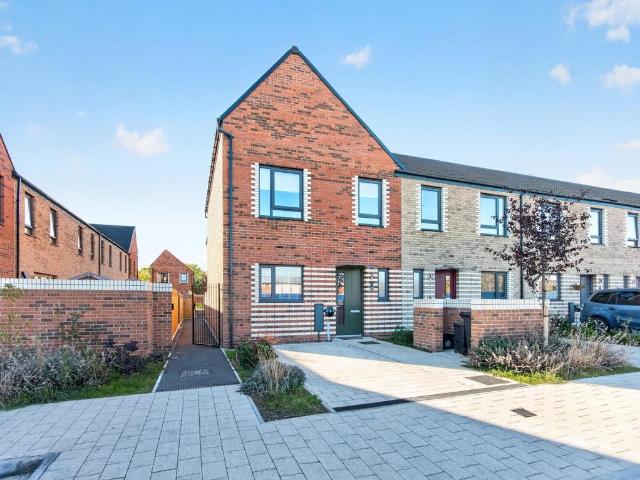 3 bedroom house for sale