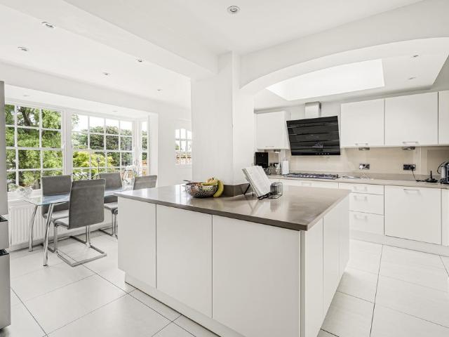 3 bedroom house for sale