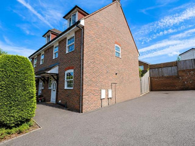 3 bedroom house for sale