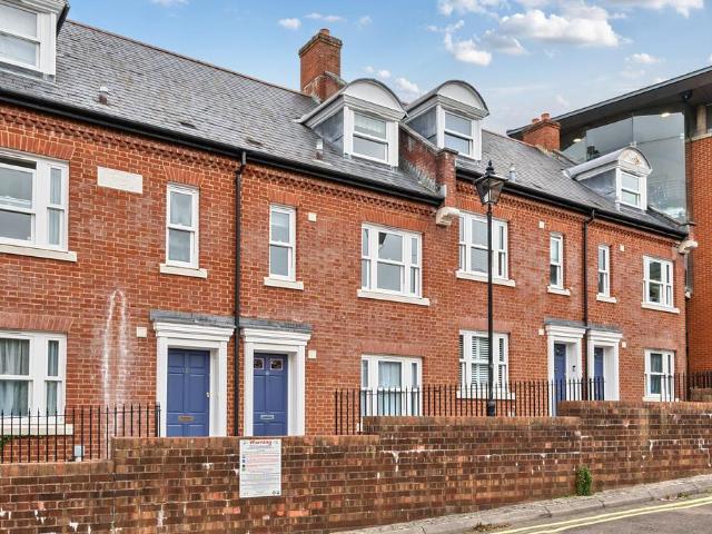 3 bedroom house for sale