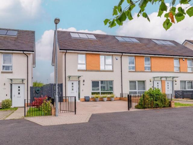 3 bedroom house for sale