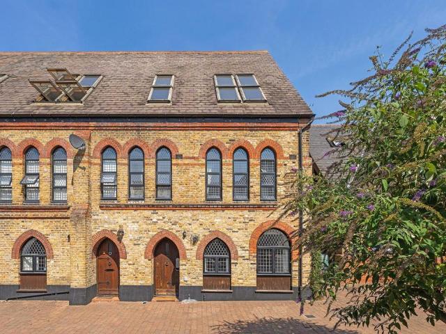 3 bedroom house for sale