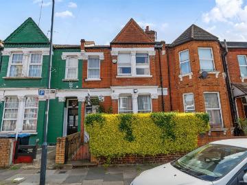 Cricklewood, London, Greater London - Garden