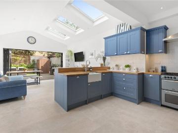 House for sale in Bellevue Village - Garden