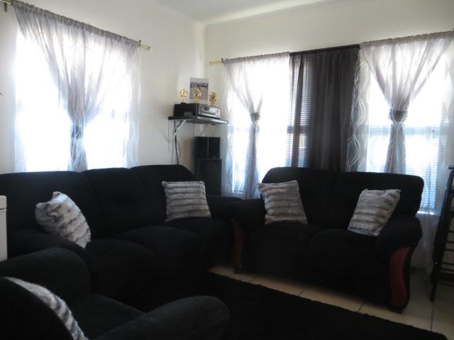 3 Bedroom House For Sale in Colorado Park