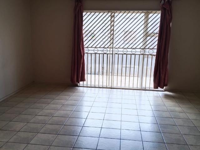 3 Bedroom House For Sale in Constantia Park