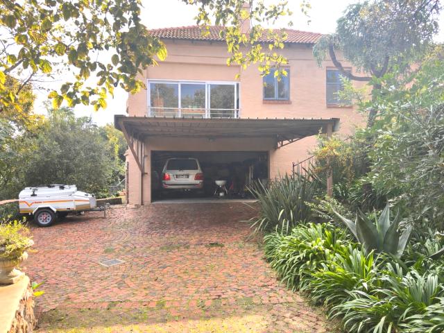 3 Bedroom House For Sale in Cornwall Hill