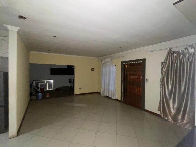 3 Bedroom House For Sale in Cosmo City