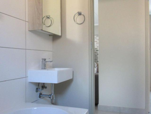 3 Bedroom House For Sale in Cosmo City