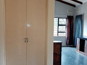 3 Bedroom House For Sale in Catalina Bay
