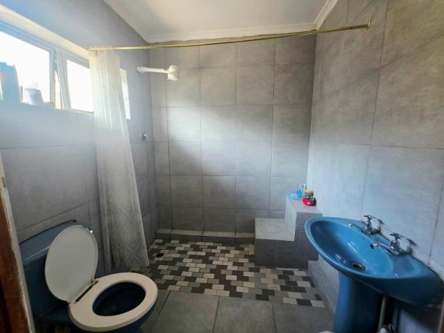 3 Bedroom House For Sale in Caneside