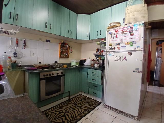 3 Bedroom House For Sale in Caneside