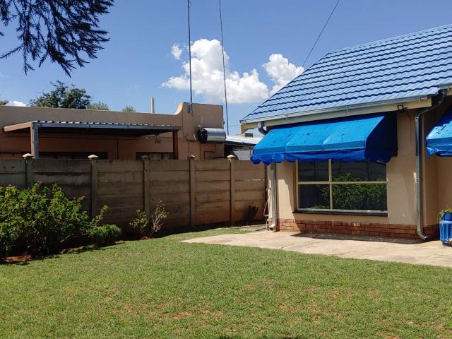 3 Bedroom House For Sale in Carters Glen