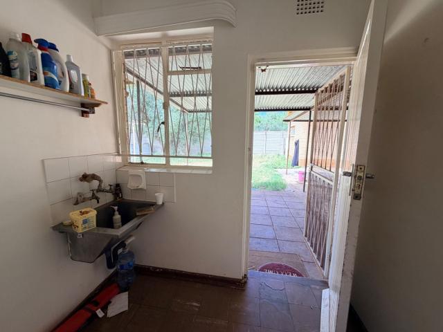 3 Bedroom House For Sale in Cassandra