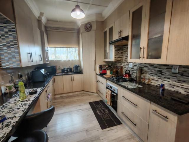 3 Bedroom House For Sale in Casseldale
