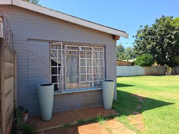 Casseldale, Lesedi Local Municipality, Sedibeng District Municipality, Gauteng, South Africa