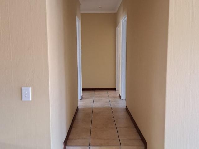 3 Bedroom House For Sale in Chancliff Ridge