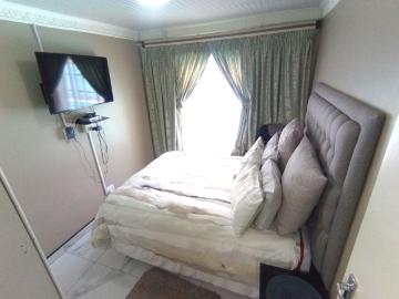 3 Bedroom House For Sale in Chantelle