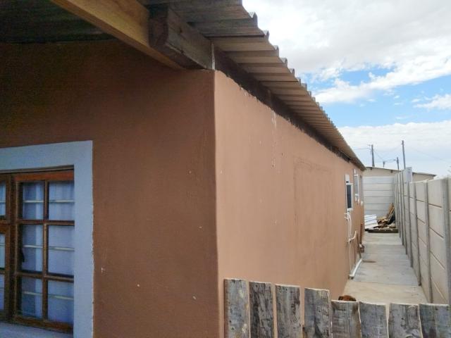 3 Bedroom House For Sale in Chatsworth