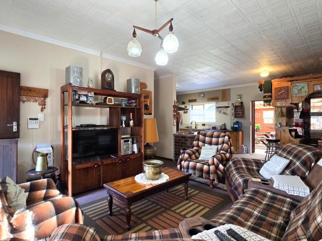 3 Bedroom House For Sale in Cintsa East