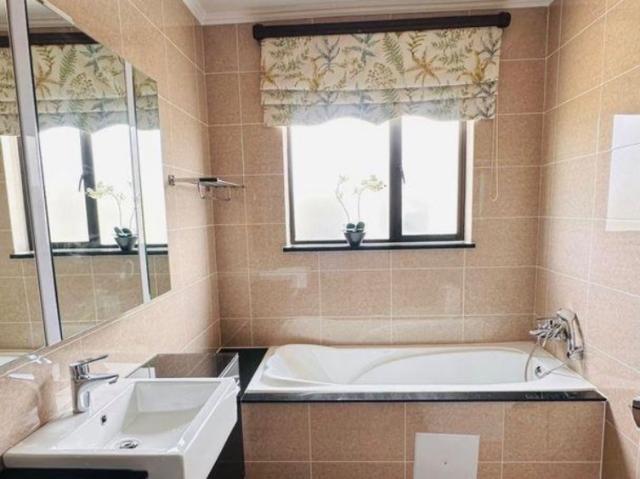 3 Bedroom House For Sale in Craigavon