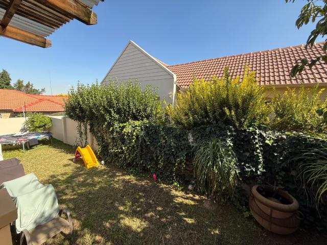 3 Bedroom House For Sale in Craigavon