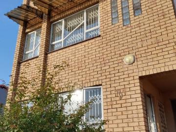 3 Bedroom House For Sale in Croftdene