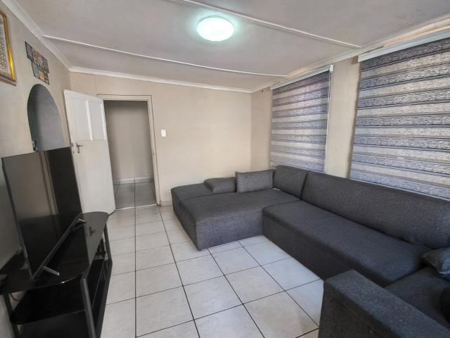 3 Bedroom House For Sale in Crosby