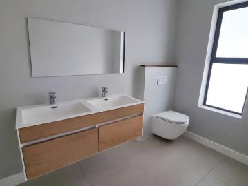 3 Bedroom House For Sale in Croydon Gardens Estate
