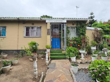 3 Bedroom House For Sale in Amalinda