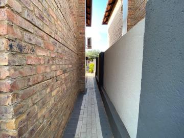 3 Bedroom House For Sale in Annlin