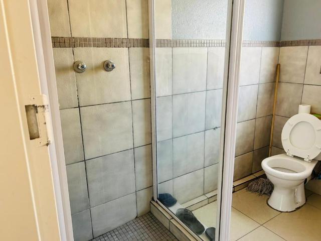 3 Bedroom House For Sale in Alveda