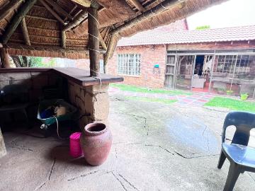 3 Bedroom House For Sale in Alan Manor