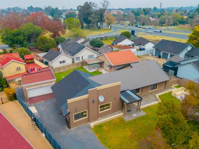 3 Bedroom House For Sale in Albertsdal