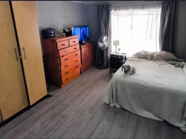 3 Bedroom House For Sale in Albertsdal