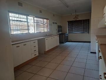 3 Bedroom House For Sale in Arcon Park