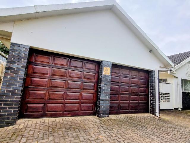 3 Bedroom House For Sale in Arcon Park
