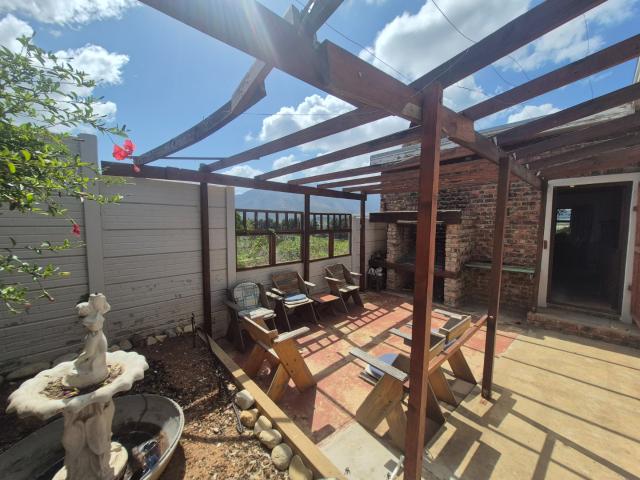 3 Bedroom House For Sale in Ashton