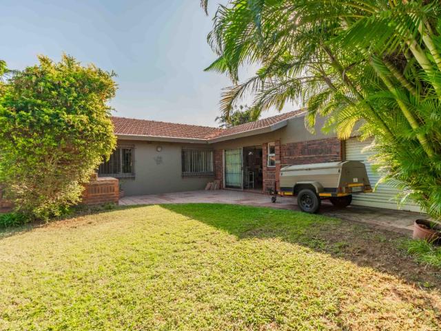 3 Bedroom House For Sale in Athlone