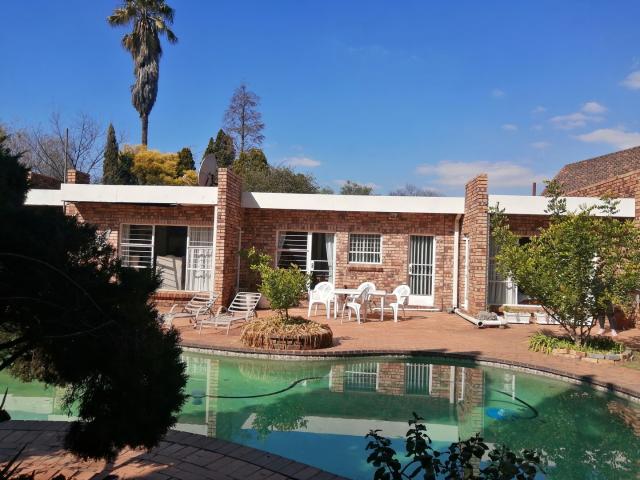 3 Bedroom House For Sale in Atlasville