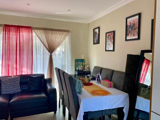 3 Bedroom House For Sale in Austerville