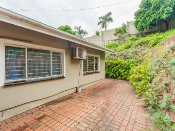 3 Bedroom House For Sale in Avoca