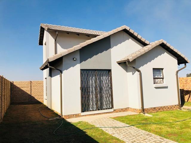 3 Bedroom House For Sale in Boksburg Central