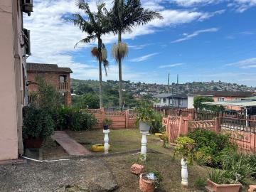 3 Bedroom House For Sale in Bombay Heights